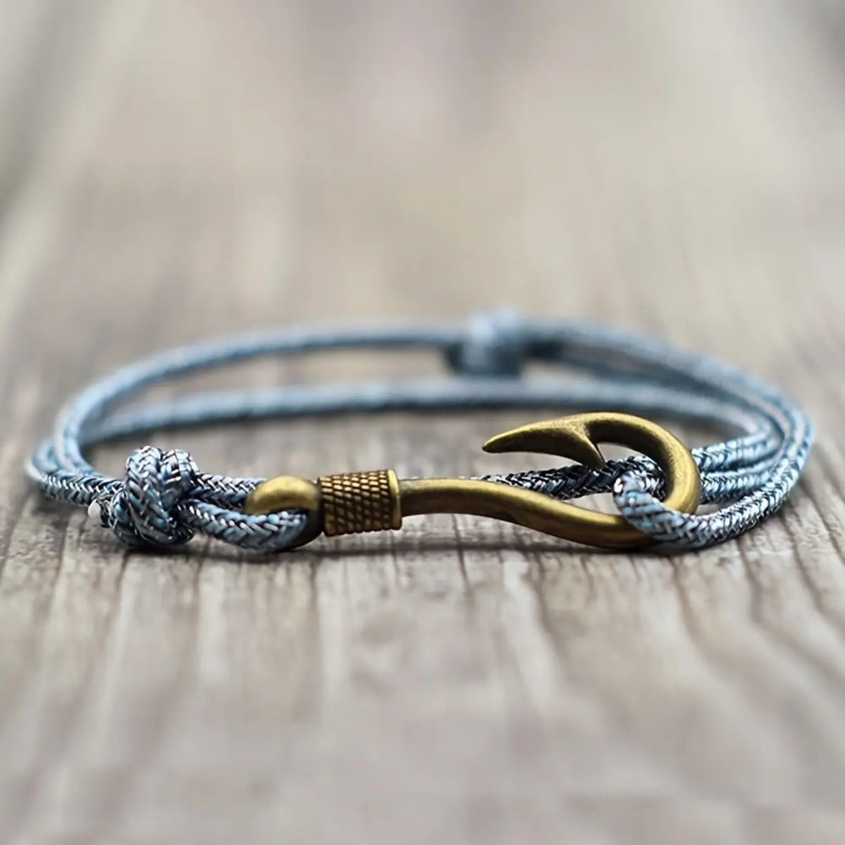 Fashionable retro fish hook anchor chain bracelet jewelry, with double-layer adjustable milan rope, unisex braided bracelet, Casual Trendy jewelry, is an ideal choice for sailing adventures and gifts