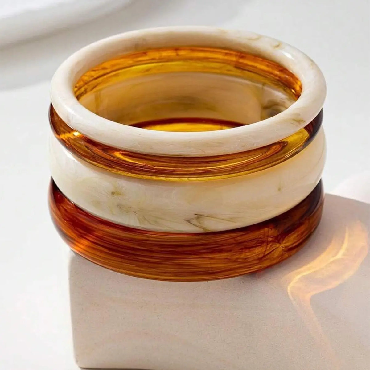 Acrylic Bangles Bracelets for Women, Irregular Shapes Acrylic Resin Fashionable Chunky Bangles, Geometric Fashions, Thick Statement Bangle Jewelry Set, Stacked Design Bracelets