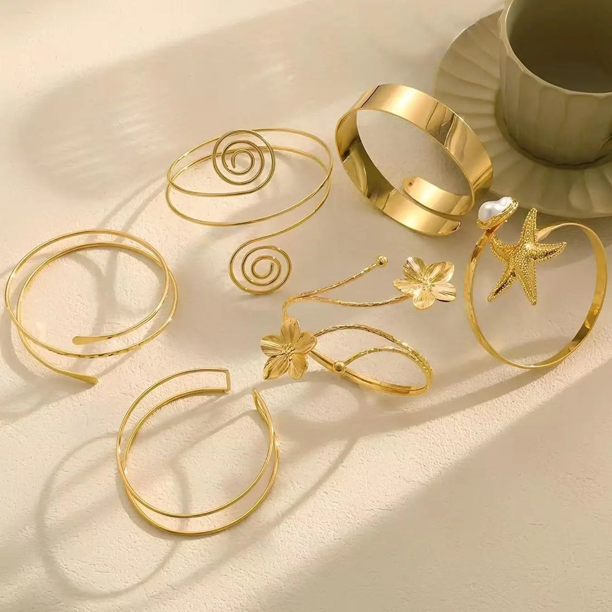 6PCS Gold Arm Cuff Bracelets for Women, Boho Statement Gold Upper Arm Bangle Band Armlet, Open Adjustable Cuff Bracelet Set, Stackable, Fashion Jewelry
