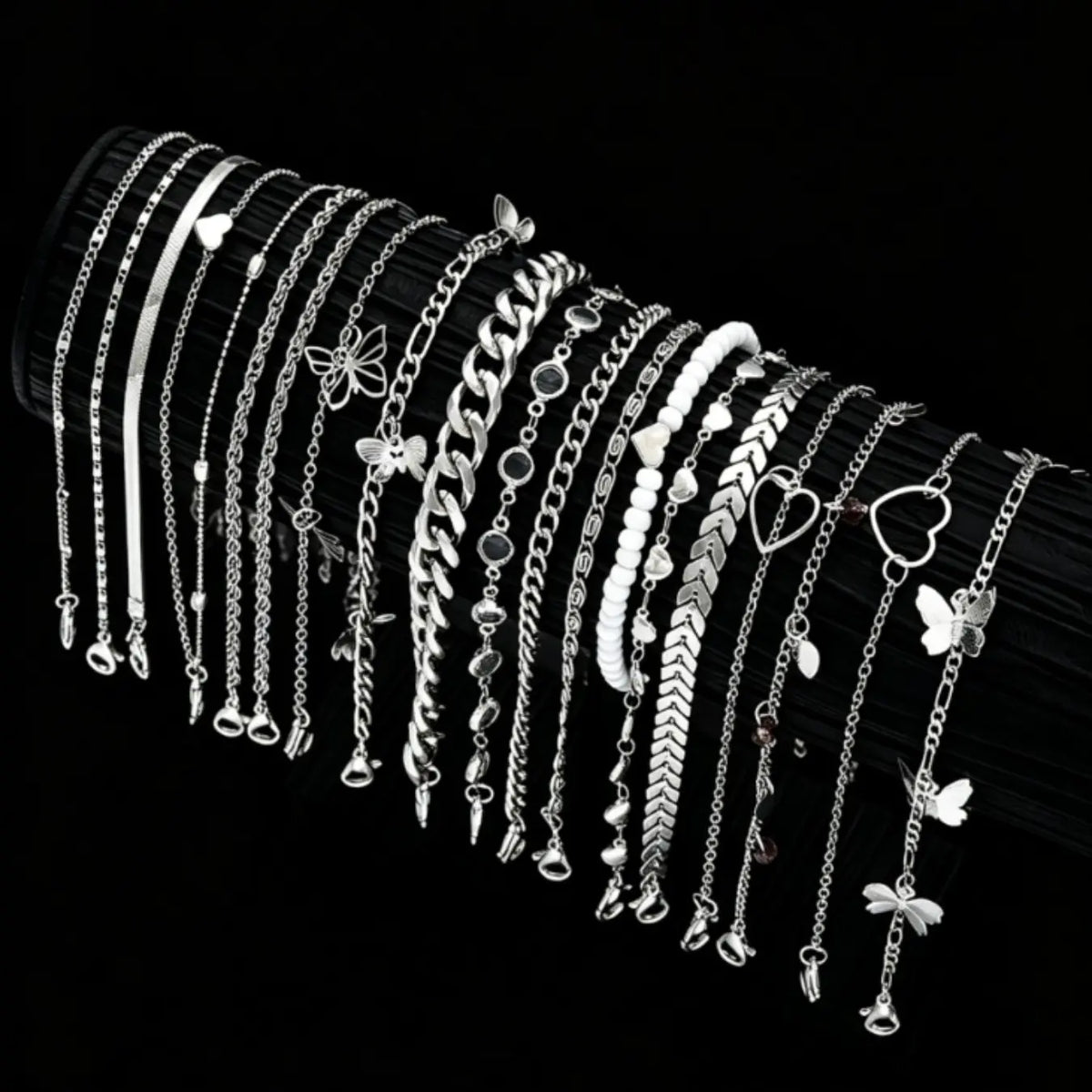 19 Pcs Simple Fashion Casual Layered Anklets, Foot Jewelry, Fashionable Accessory, Alloy Butterfly Heart Design, Perfect for Daily Wear, Parties, Gifts, Valentine's Day, Birthday