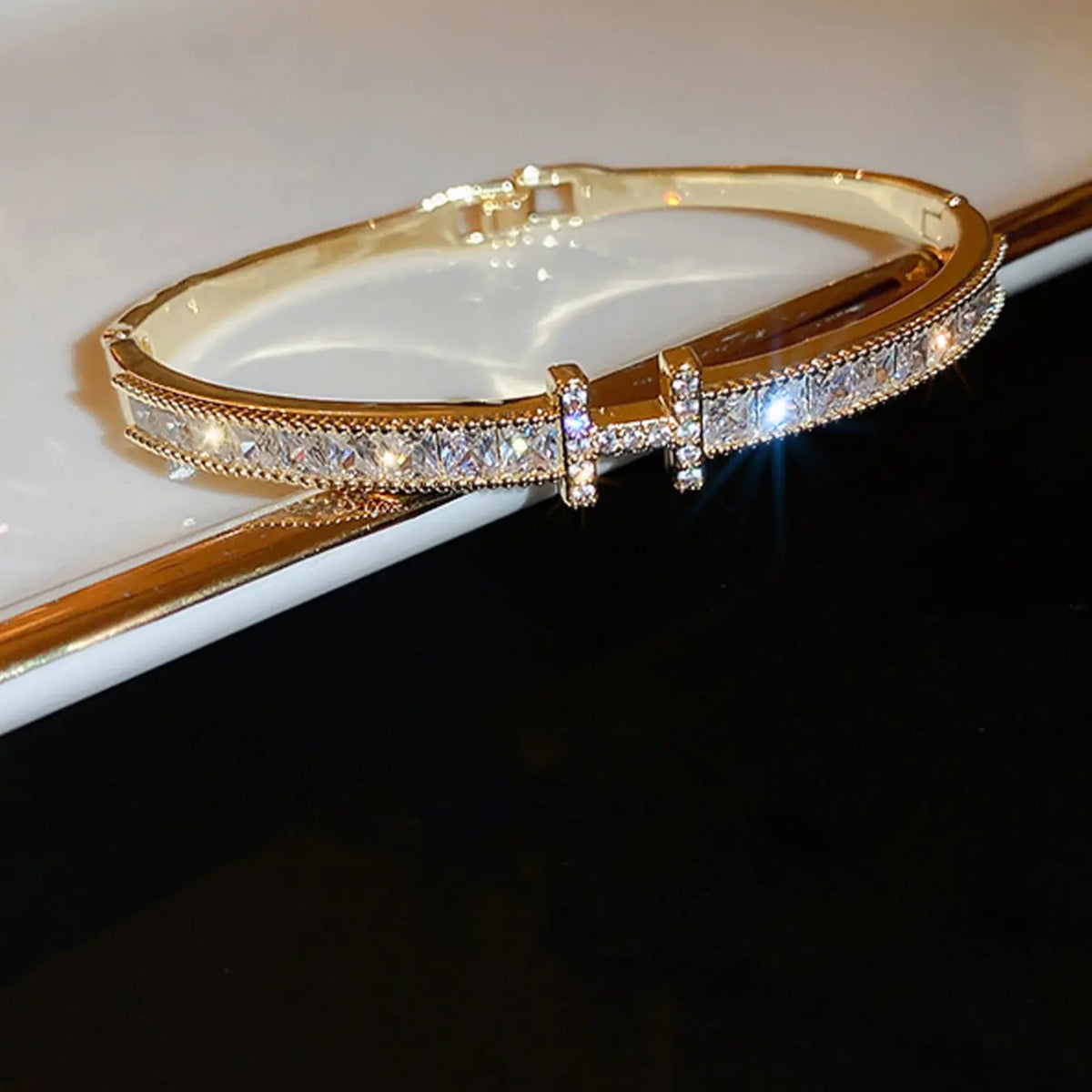 Letter H Design Bangle, Fashionable Rhinestone Decorated Bangle for Women & Girls, Trendy All-match & Exquisite Jewelry for Birthday Gift, Rhinestone Bangle Bracelet, Rhinestone Decor Bangles, Bracelets Jewelry