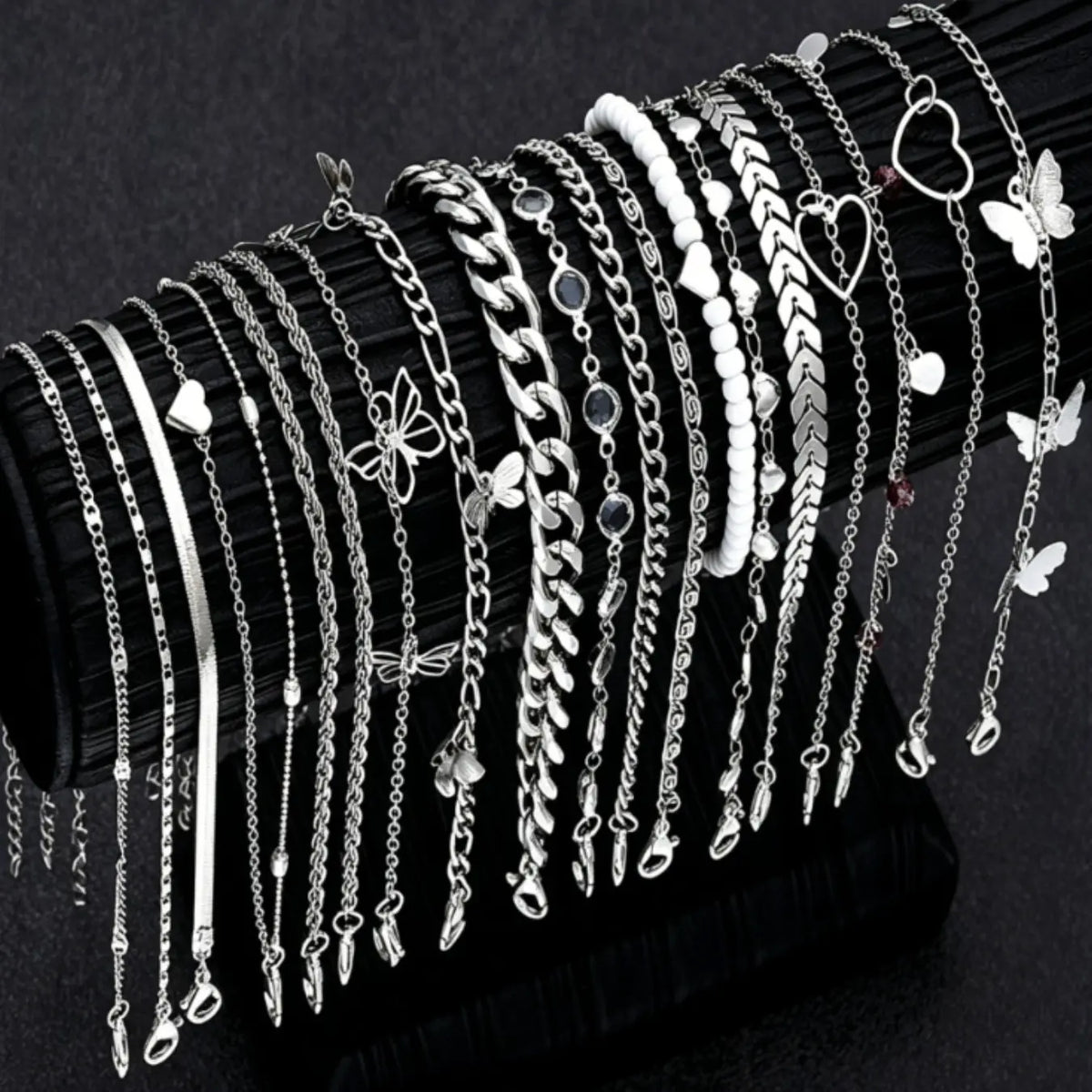 19 Pcs Simple Fashion Casual Layered Anklets, Foot Jewelry, Fashionable Accessory, Alloy Butterfly Heart Design, Perfect for Daily Wear, Parties, Gifts, Valentine's Day, Birthday