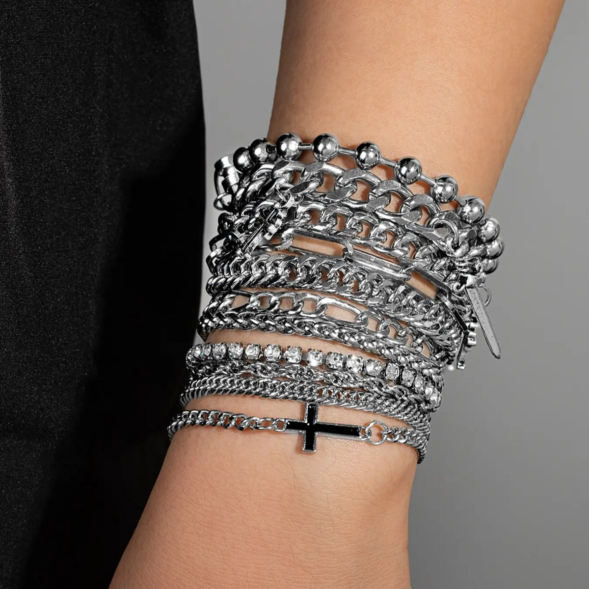 Metal Chain Design Cross Bracelet Set, Multi-Layer Beaded Fashion Accessory, Unisex Punk Style Jewelry, 11 Pieces Bracelet Stacks, Stacked Design Bracelets, Chain Bracelet Pack