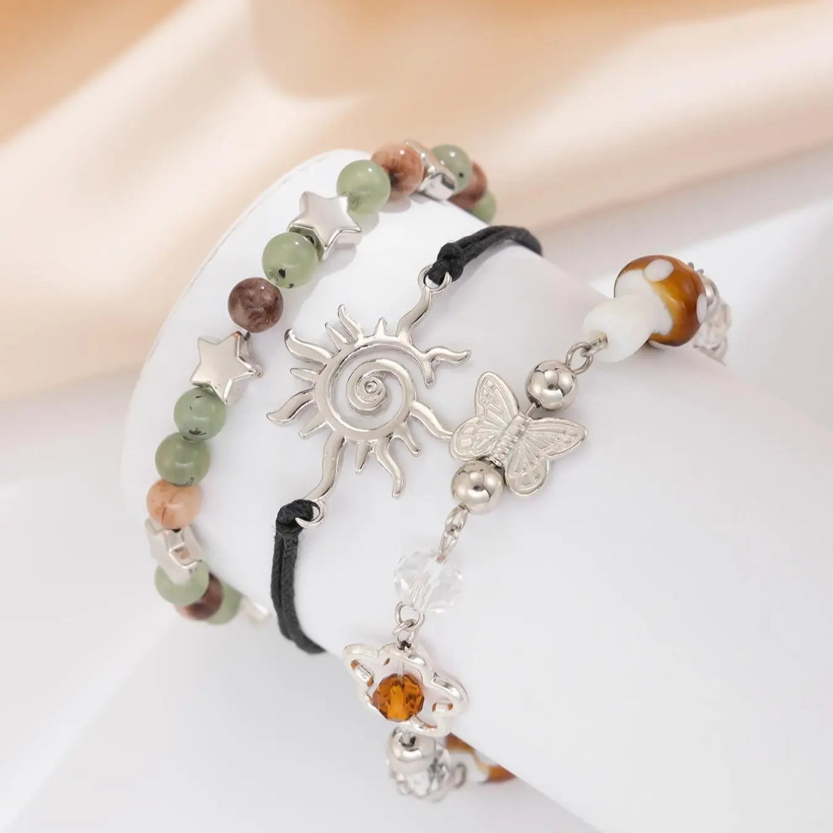 Women's Butterfly & Mushroom Design Beaded Bracelets, Colorful Charm Stackable Bracelets, All-match Jewelry for Birthday Gift, Summer Jewelry, Casual Accessories, Fashion Matching Bracelet, Beaded Bracelet Set, Beaded Bracelet Pack