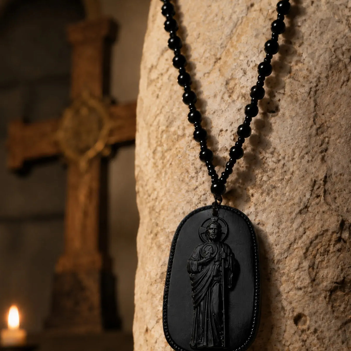 Saint Jude Pendant Necklace, Vintage Guardian Figure Carving Pendant, Gothic Atmosphere Beaded Necklace, Catholic Christian Religious Jewelry，San Judas Tadeo, Collar San Judas, Men's Necklace，Pendants of Jesus and Our Lady of Guadalupe, Catholic