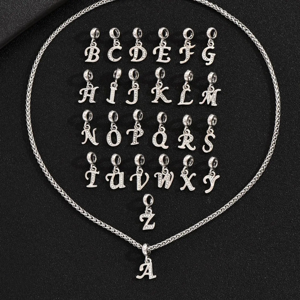 Initial Letter Detail Pendant Necklace, Fashion Stainless Steel Alphabet Jewelry for Men and Women, Costume Necklaces, Trendy All-Match Exquisite Neck Accessory, for Party and Daily Wear, Birthday Gift