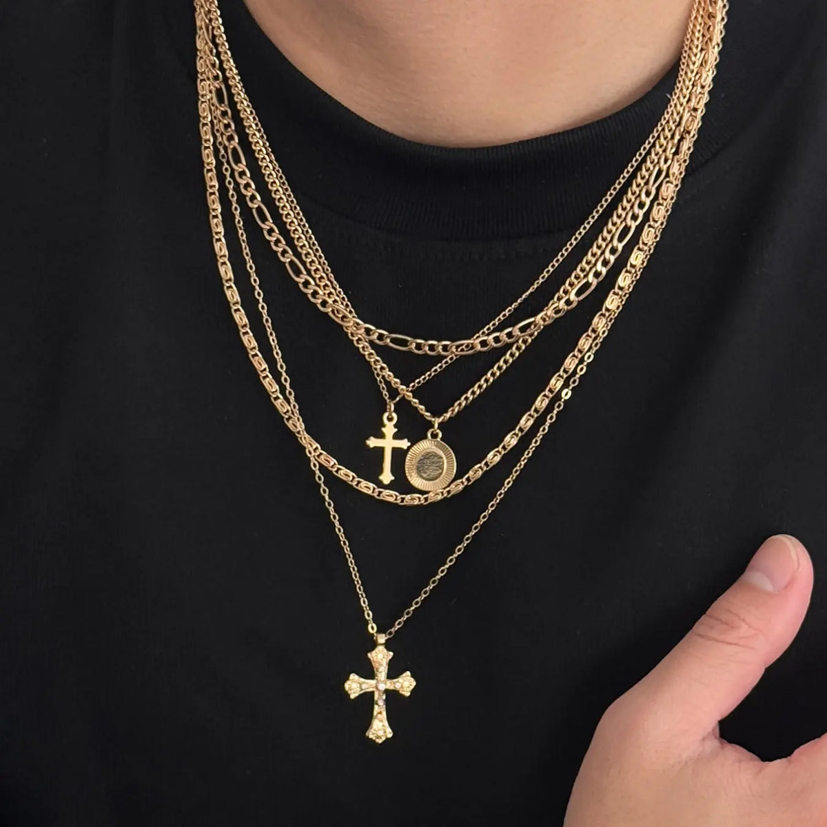 5-Piece Set Multi-Layer Cross Necklace, Chain, Men's Hip-Hop Style Layered Necklaces, Unisex Versatile Collarbone Chains, Cross Charm Necklace, Alloy Necklace, Cross Chain Design, Casual Trendy Jewelry