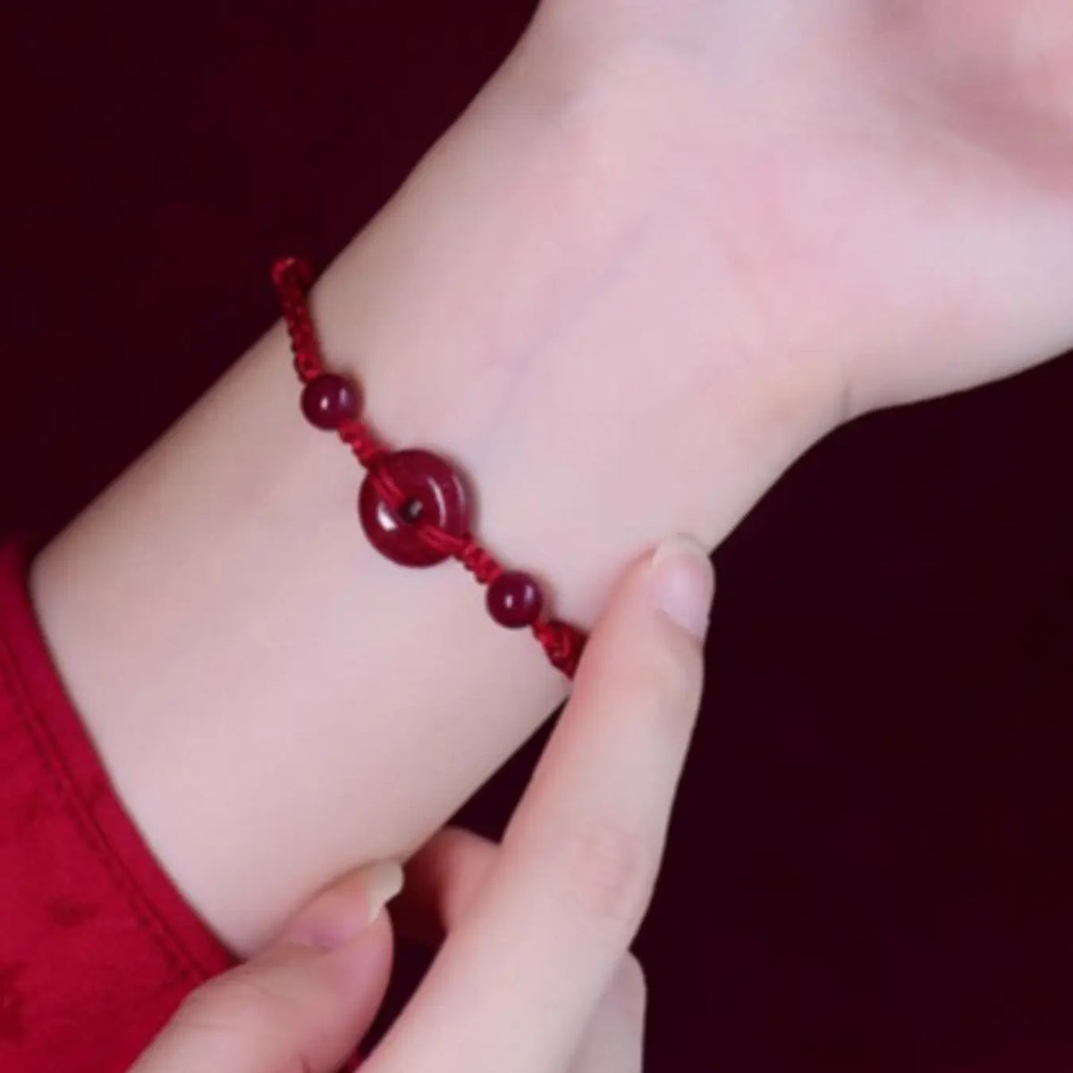 Handmade Natural Cinnabar Rope High Quality Exquisite Trendy Elegant Jewelry Bracelet with Adjustable Clasp, Unisex Chinese Style Lucky Charm, All Season Gift, Comfortable Handcrafted Jewelry