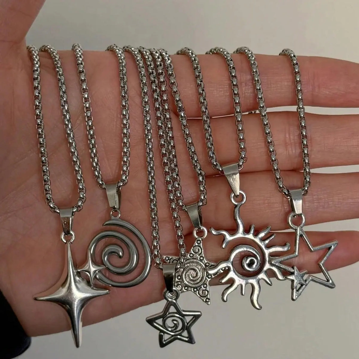 6 Pcs Retro Y2K Spiral Hollow Star Sun Pendant Stainless Steel Necklace Set, Minimalist Punk Unisex Couple Jewelry, Versatile Design, Punk Style Necklace