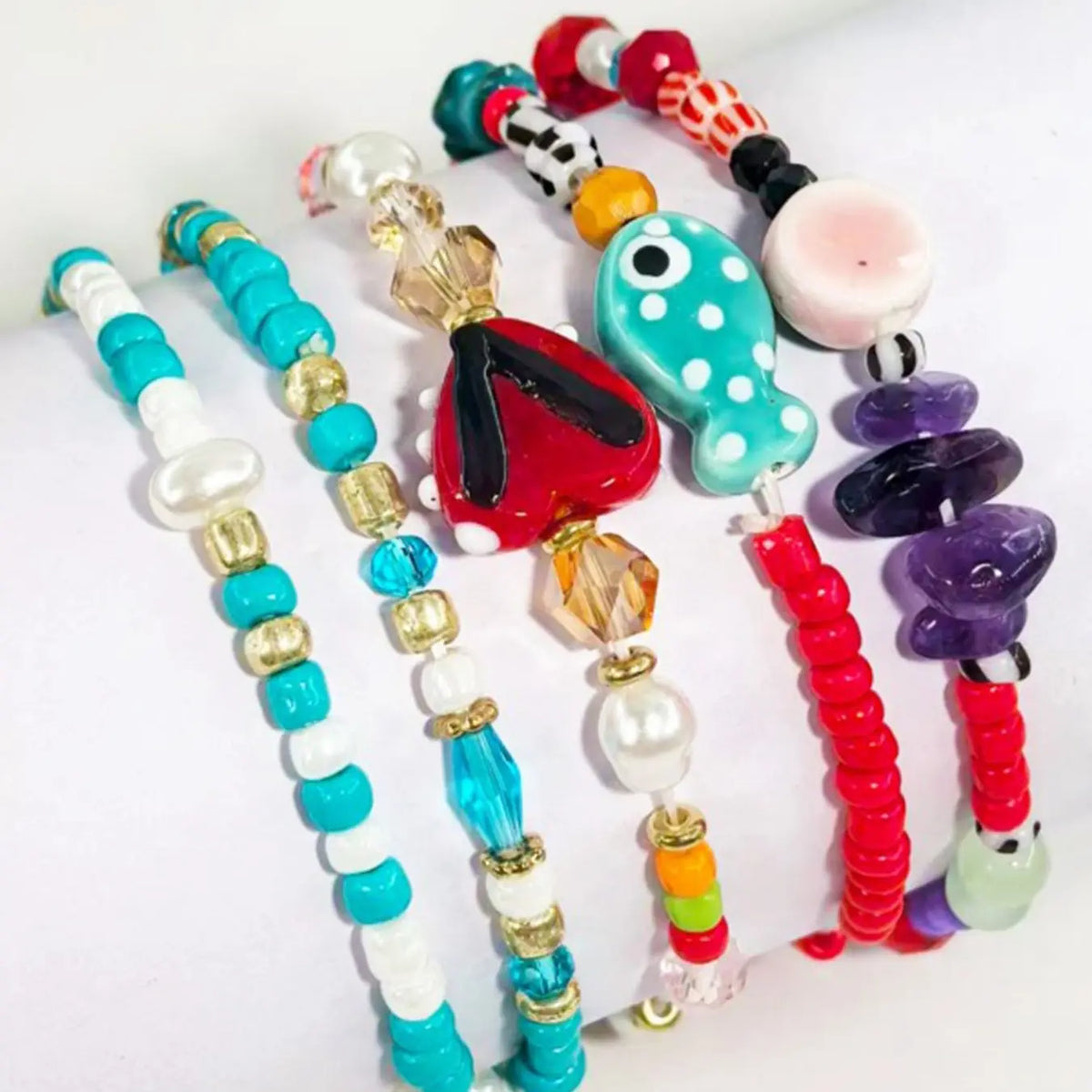 5 Pcs Women's Bohemian Ceramic Fish Heart Bead Bracelets, Summer Jewelry, beaded bracelet, Casual Plain Design, Random Colors, Perfect for Daily Wear & Vacation