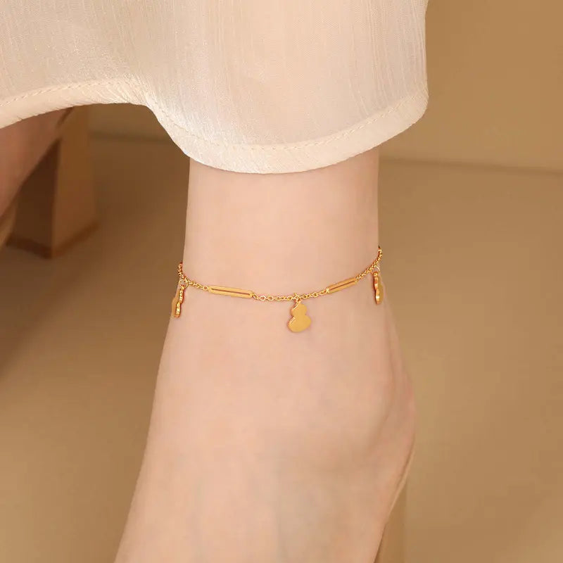 [Holiday Gift Limited-Time Event] Women's Niche Simple Temperament Gourd Anklet - Fashionable Personalized High-End Artificial Gemstone Foot Ornament Charm, Jewelry Accessory
