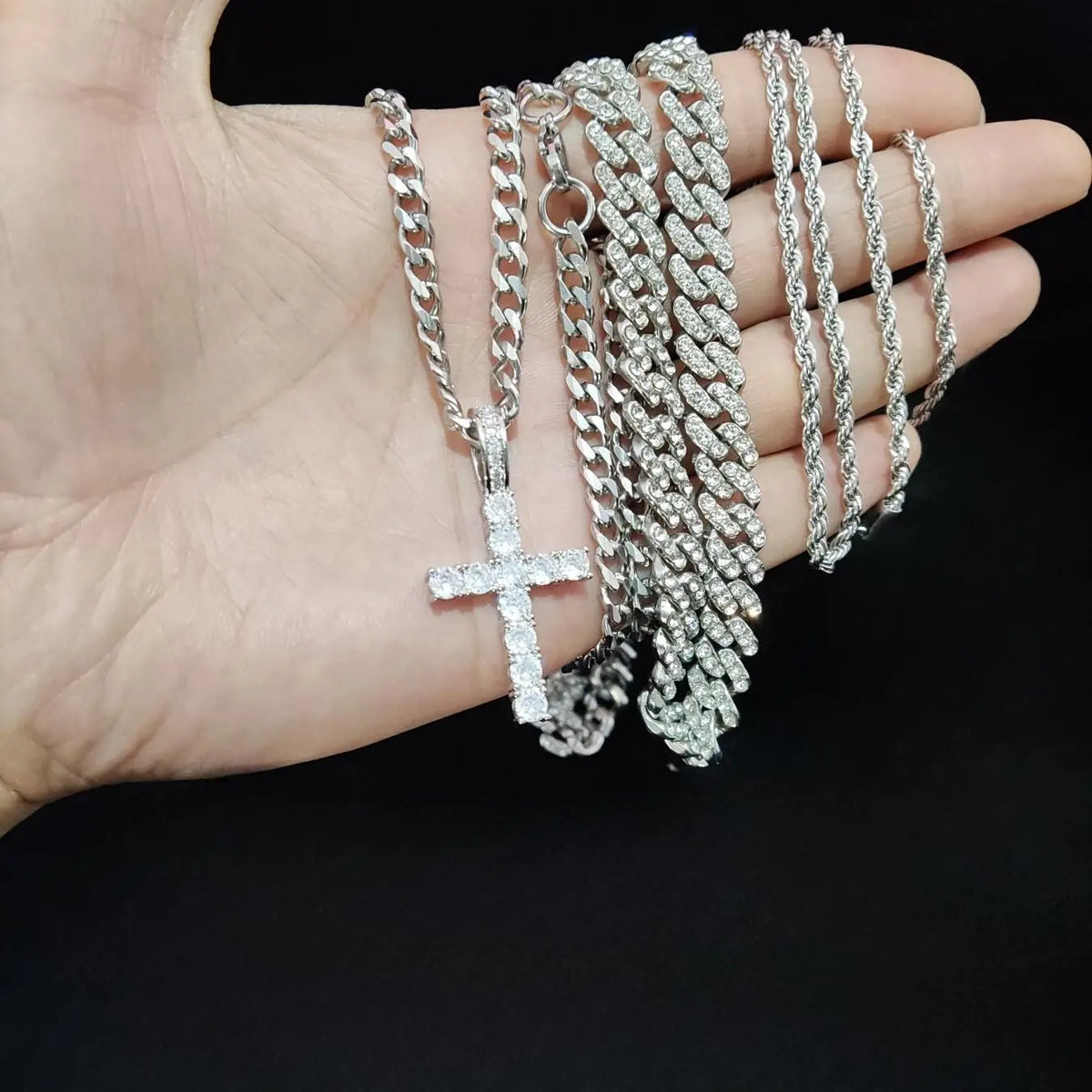 Street Style Artificial Zircon Inlaid Iced Out Cross Pendant & Cuban Link Design Chain Necklace, Costume Jewelry Necklace, Fashion Jewelry for Party, Daily Clothing Decor, Trendy All-match & Exquisite Jewelry for Birthday Gift, Zircon Stones Necklace