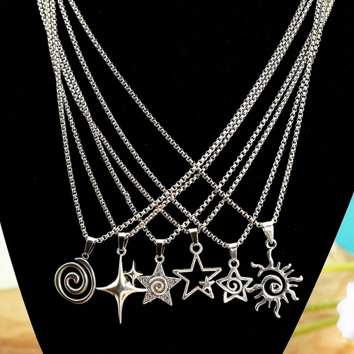 6 Pcs Retro Y2K Spiral Hollow Star Sun Pendant Stainless Steel Necklace Set, Minimalist Punk Unisex Couple Jewelry, Versatile Design, Punk Style Necklace
