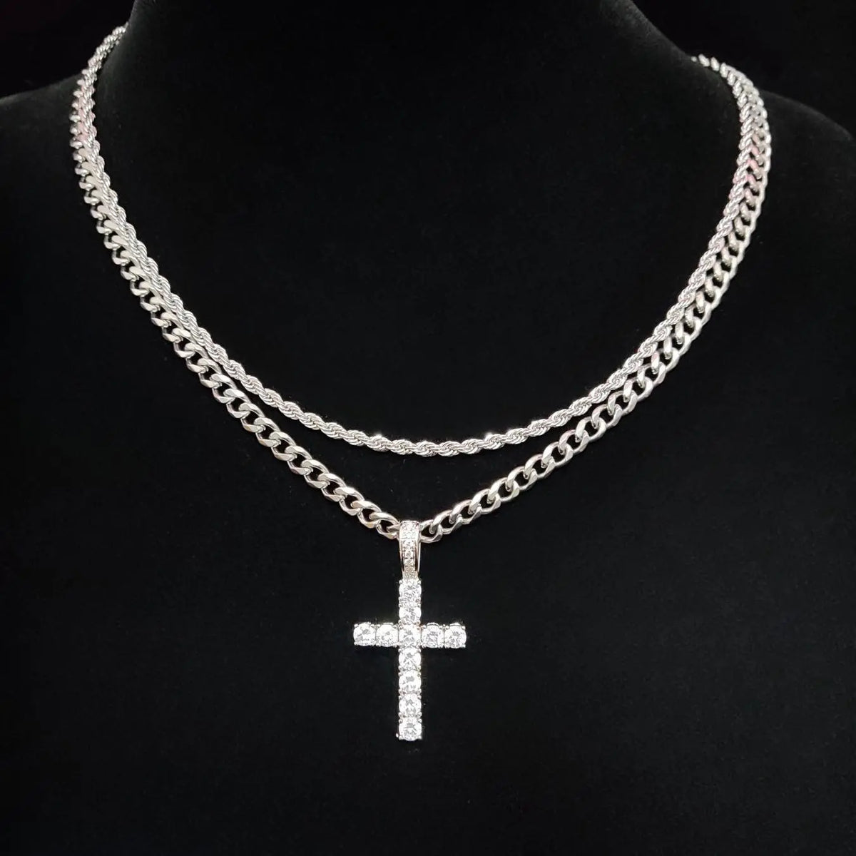 Hip Hop Twist Chain Necklace & Rhinestone Cross Pendant Necklace for Daily Decoration, Stainless Steel Jewelry for Men & Women, Classic Jewelry for Gift