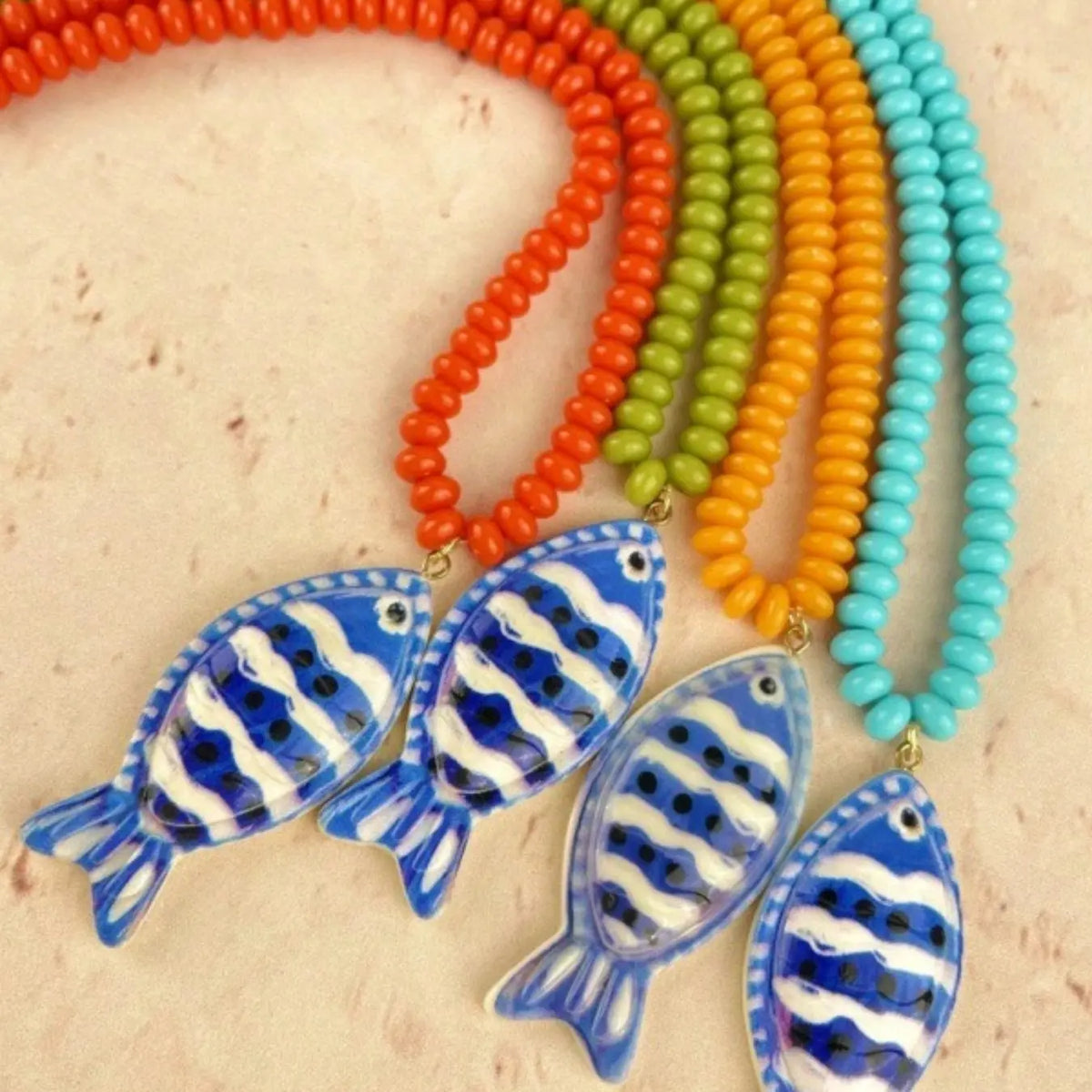 ZA Women's Handpainted Fish Pendant Beaded Necklace, Boho Necklaces, Multicolor Bohemian Ocean Style, Summer Beach.