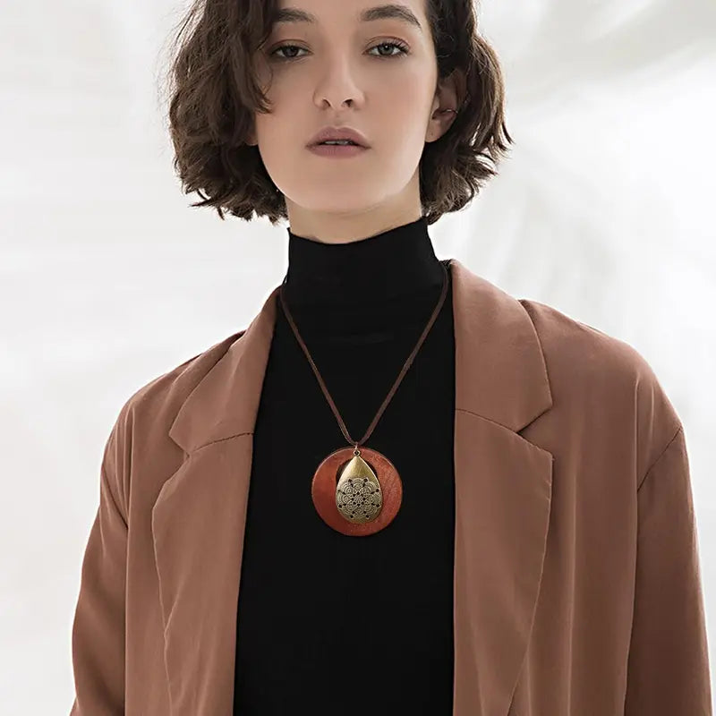 FUNRUN 6Pcs Boho Layered Necklace Set • Vintage Wooden Long Pendant Necklace • Y2K Hippie Statement Jewelry for Women