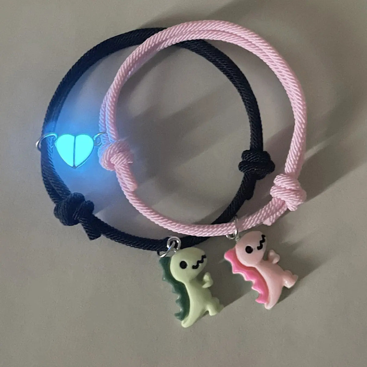 2 Pcs Glow-In-Dark Heart Dinosaur Pendant Couple Matching Bracelet, Cute Handmade Braided Wristband, Valentine's Day Gift, Anniversary Present, Jewelry, Bracelet for Couples