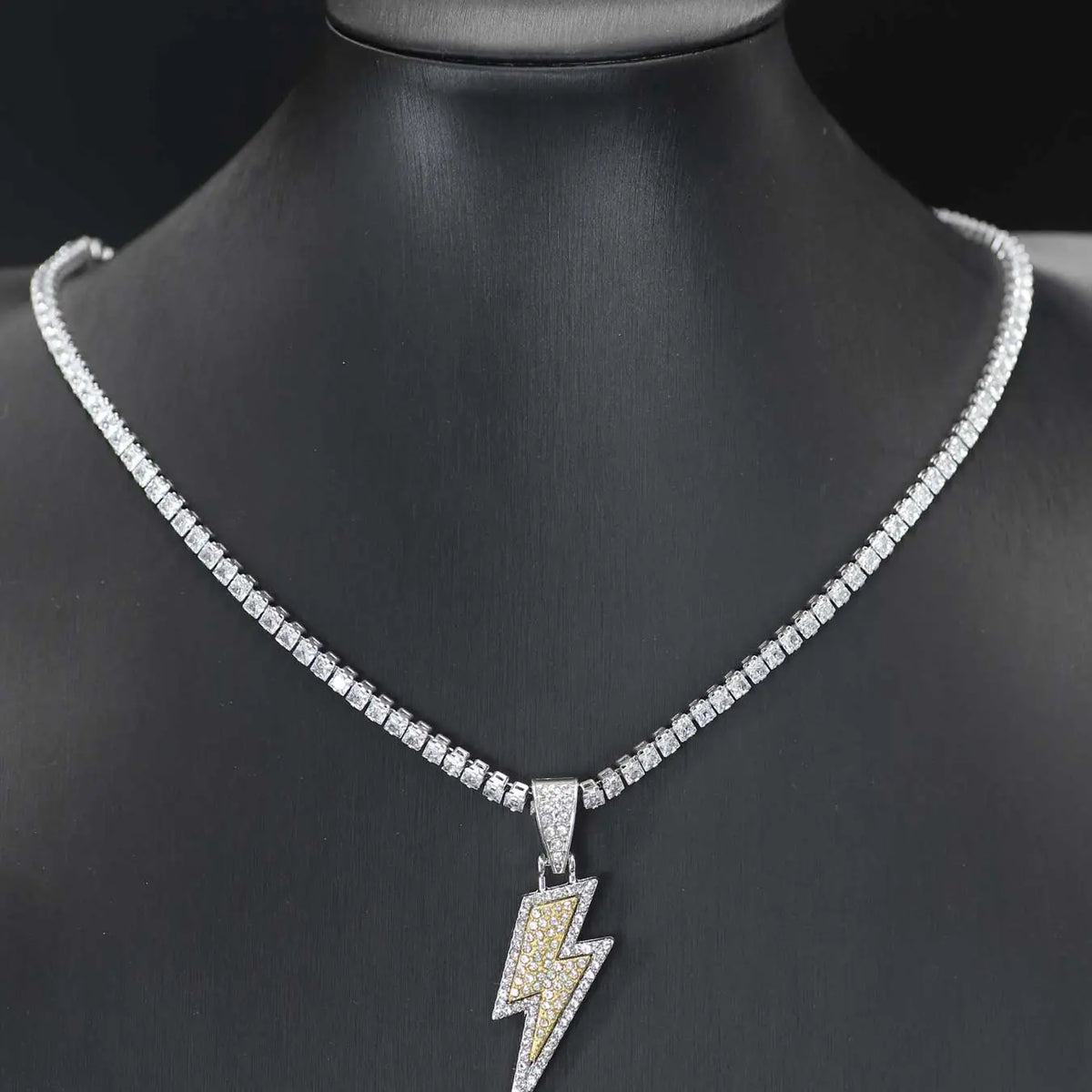 Rhinestone Decor Lightning Design Pendant Chain Necklace for Men & Women, Zinc Alloy Fashionable Chain Decorated Jewelry for Party, Fashion All-match Hip Hop Accessory, Rhinestone Decorated Jewelry