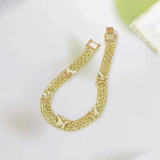 【SummerWins】Chic Butterfly Bracelet for Women Trendy Dainty Chain Wrist Ornament Elegant Statement Jewelry Lovely Friendship Birthday Gift for Best Friends